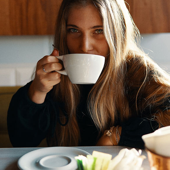 girl with coffee